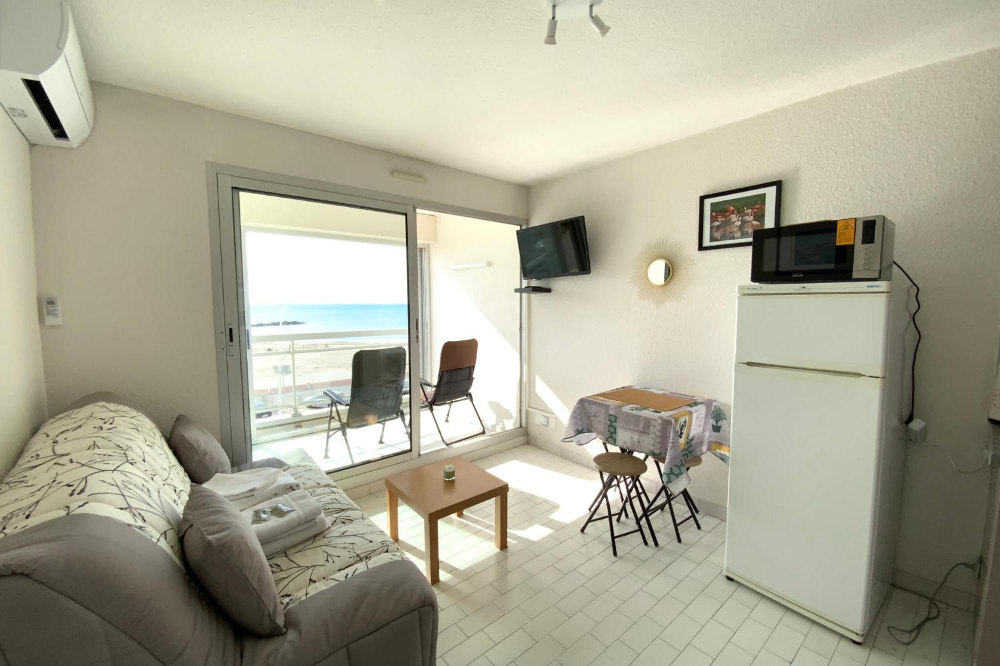Groomi Le Cap D'Or- Beachfront With Air Conditioning! ปาลาวาส-เลส์-โฟลต์ ภายนอก รูปภาพ